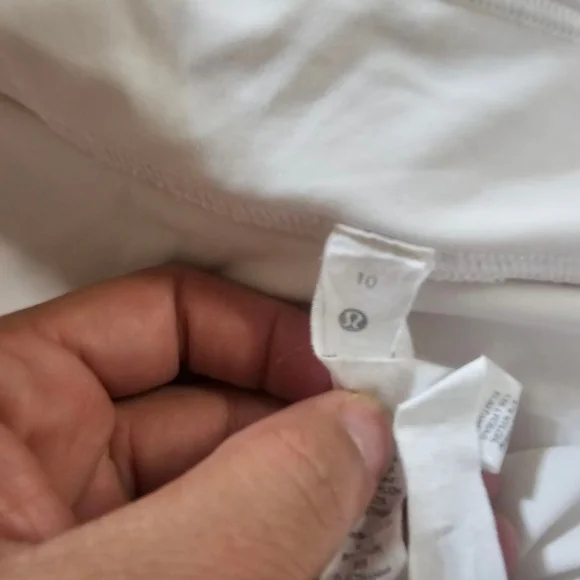 Lululemon White Skort Women's Size 10 - Picture 7 of 7